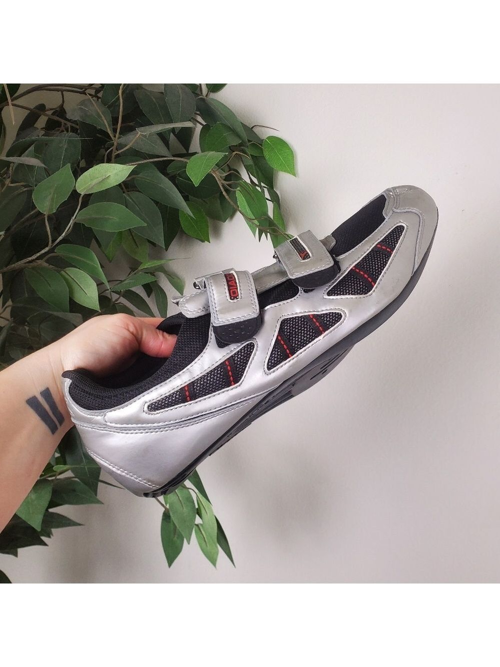 Diadora Mens Silver Black Cycle Shoes Size 13.5